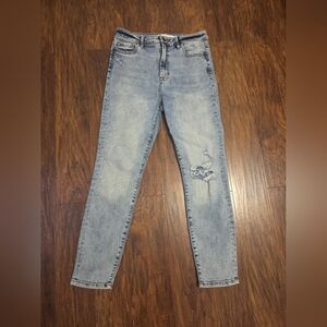 Hidden Demin Distressed Jeans